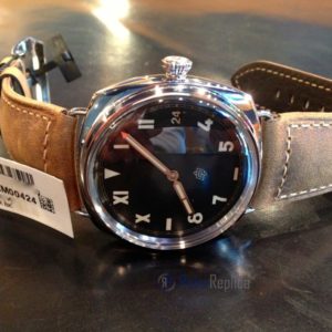 Alternative view of Panerai replica radiomir california strip leather imitazione copia