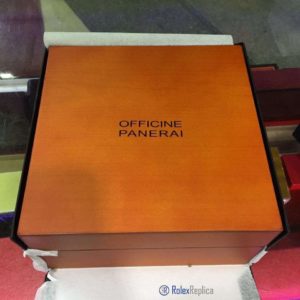 Alternative view of Panerai replica scatola box cofanetto portaorologi completo booklet service