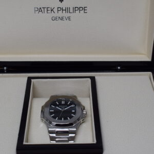 Alternative view of Patek philippe replica nautilus 5711 black dial