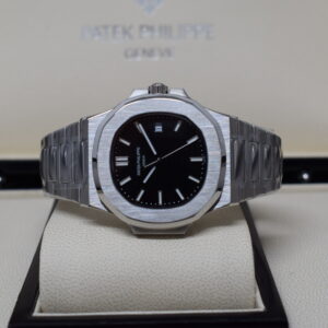 Patek philippe replica nautilus 5711 black dial