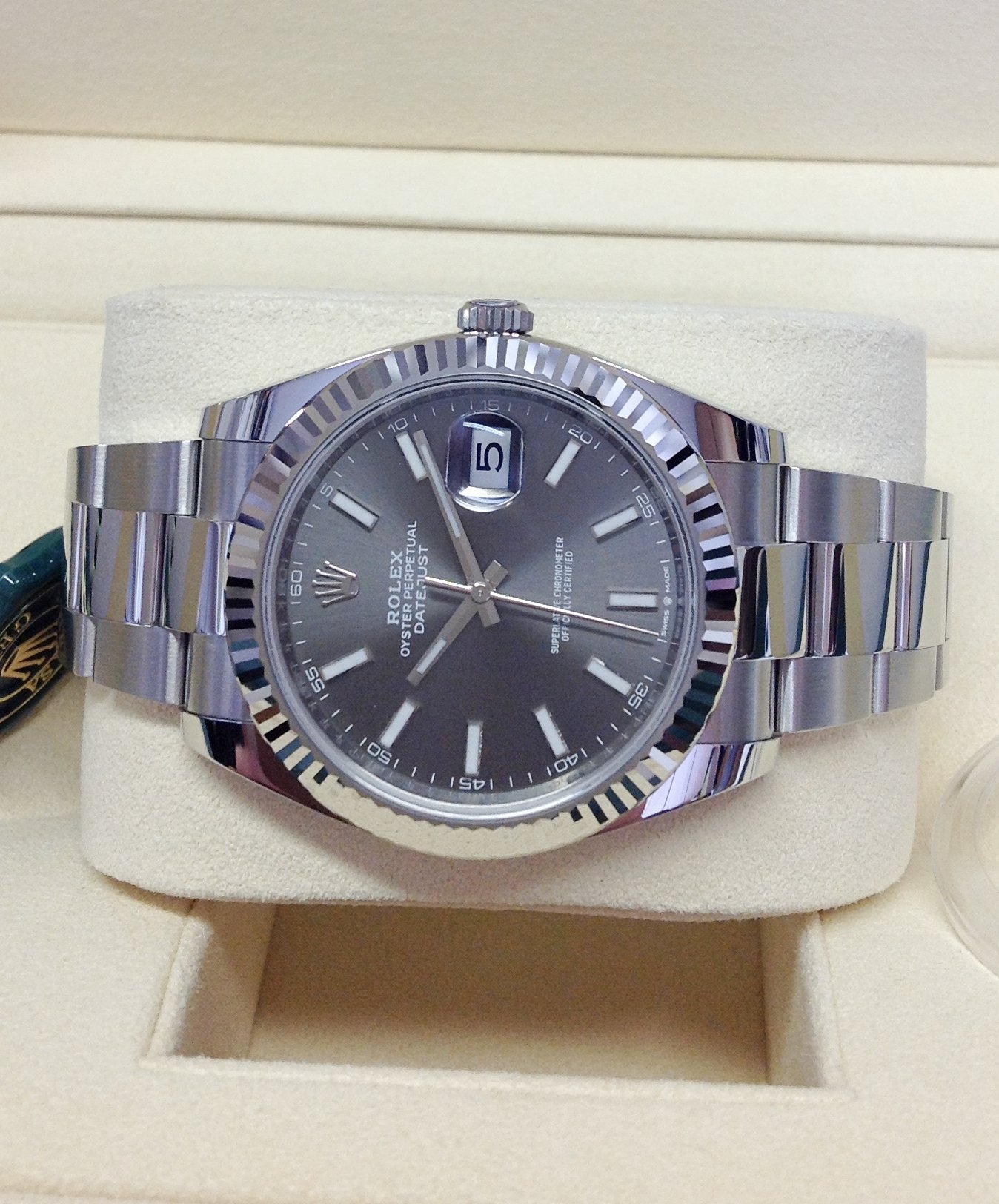 Rolex replica Datejust 41mm 126334 Rhodium Dial - immagine 3