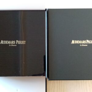 Alternative view of Audemars Piguet replica scatola box cofanetto portaorologi completo booklet service