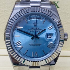 Rolex replica day-date 228236 platinum ice dial