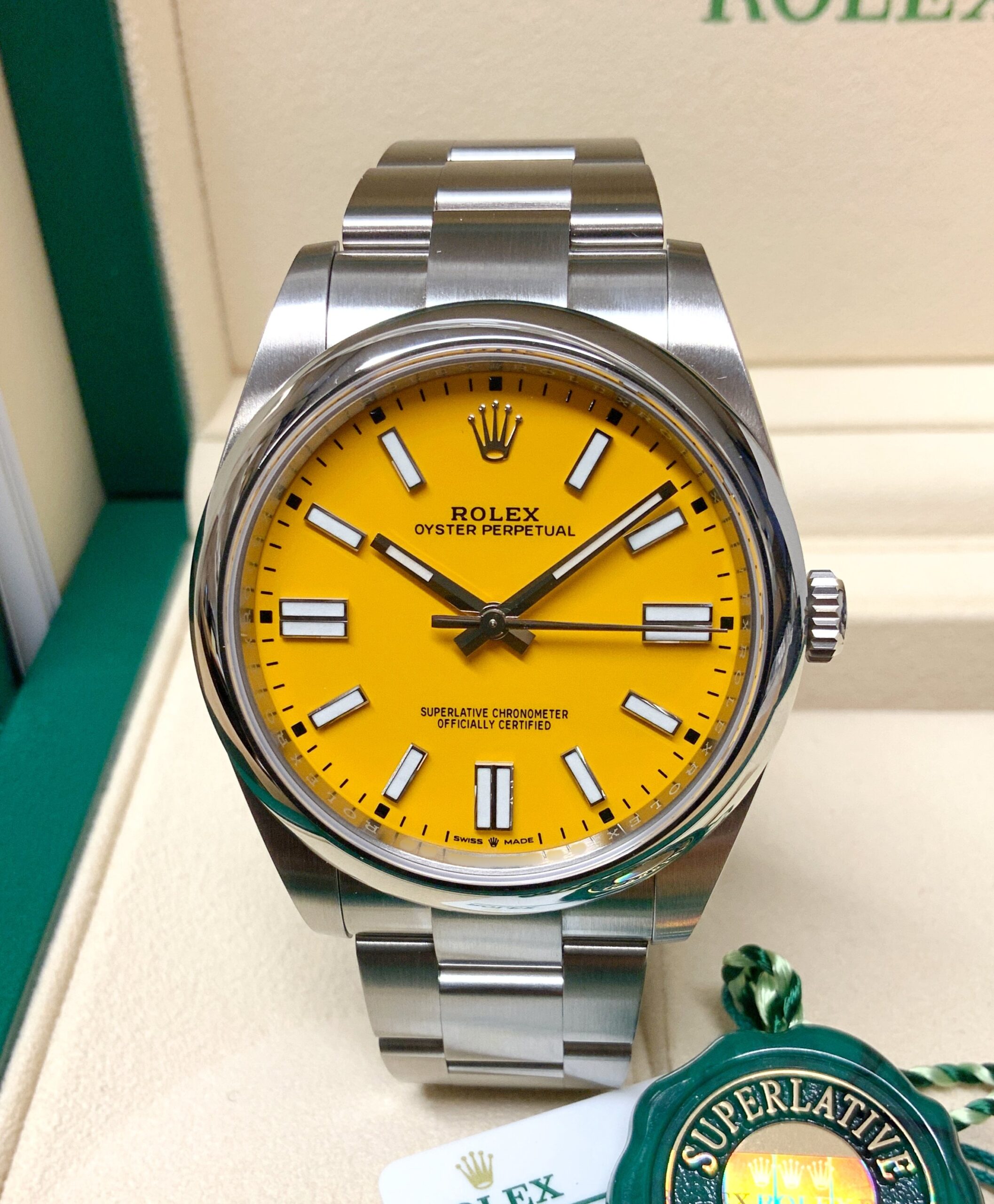 Rolex replica Oyster Perpetual 41 124300 yellow dial new my2020