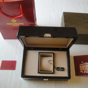 Alternative view of Patek Philippe replica scatola box cofanetto porta orologi completo booklet service