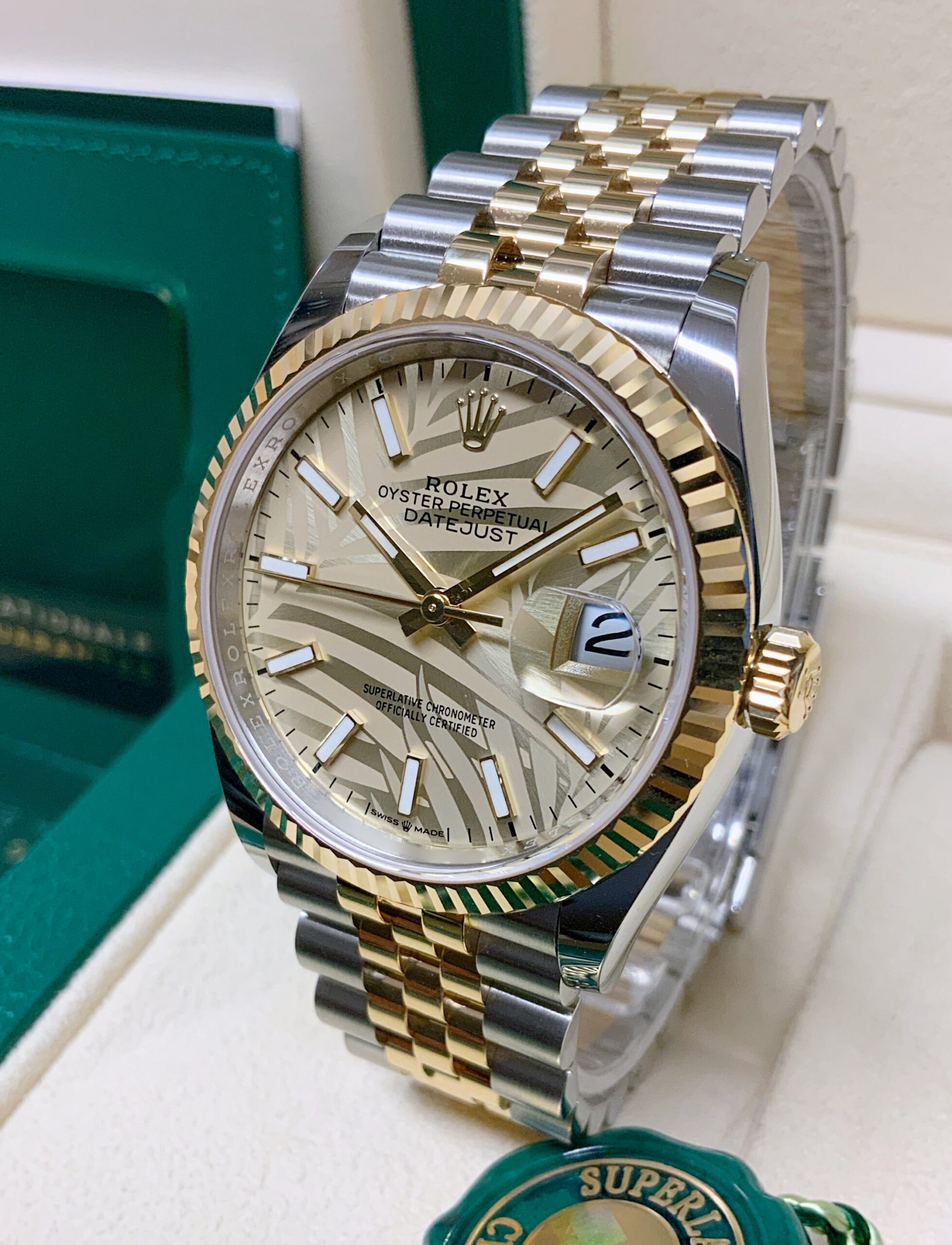 Rolex replica Datejust bi-colour 36mm 126233 Palm Motif Dial - immagine 7