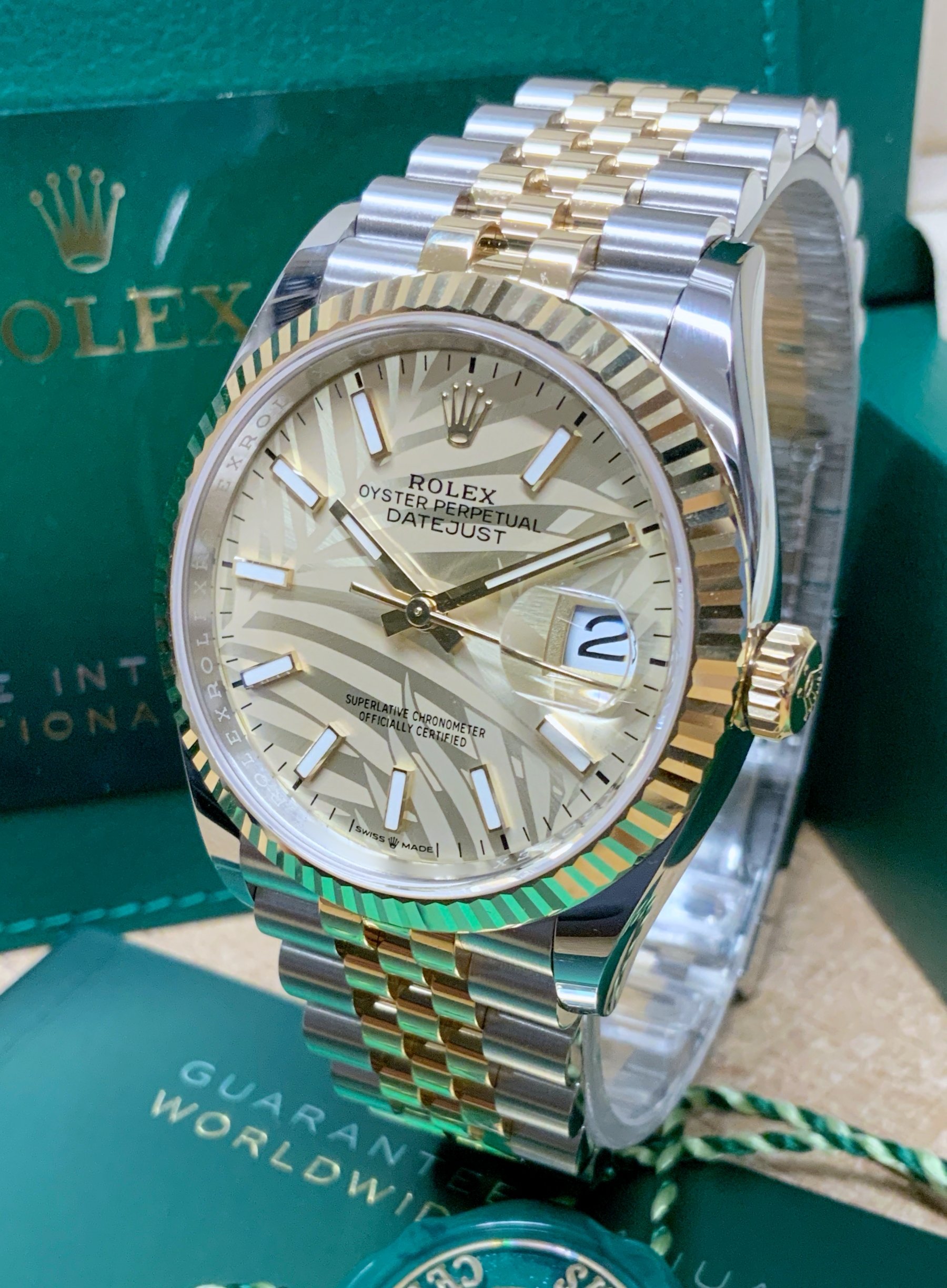 Rolex replica Datejust bi-colour 36mm 126233 Palm Motif Dial - immagine 9