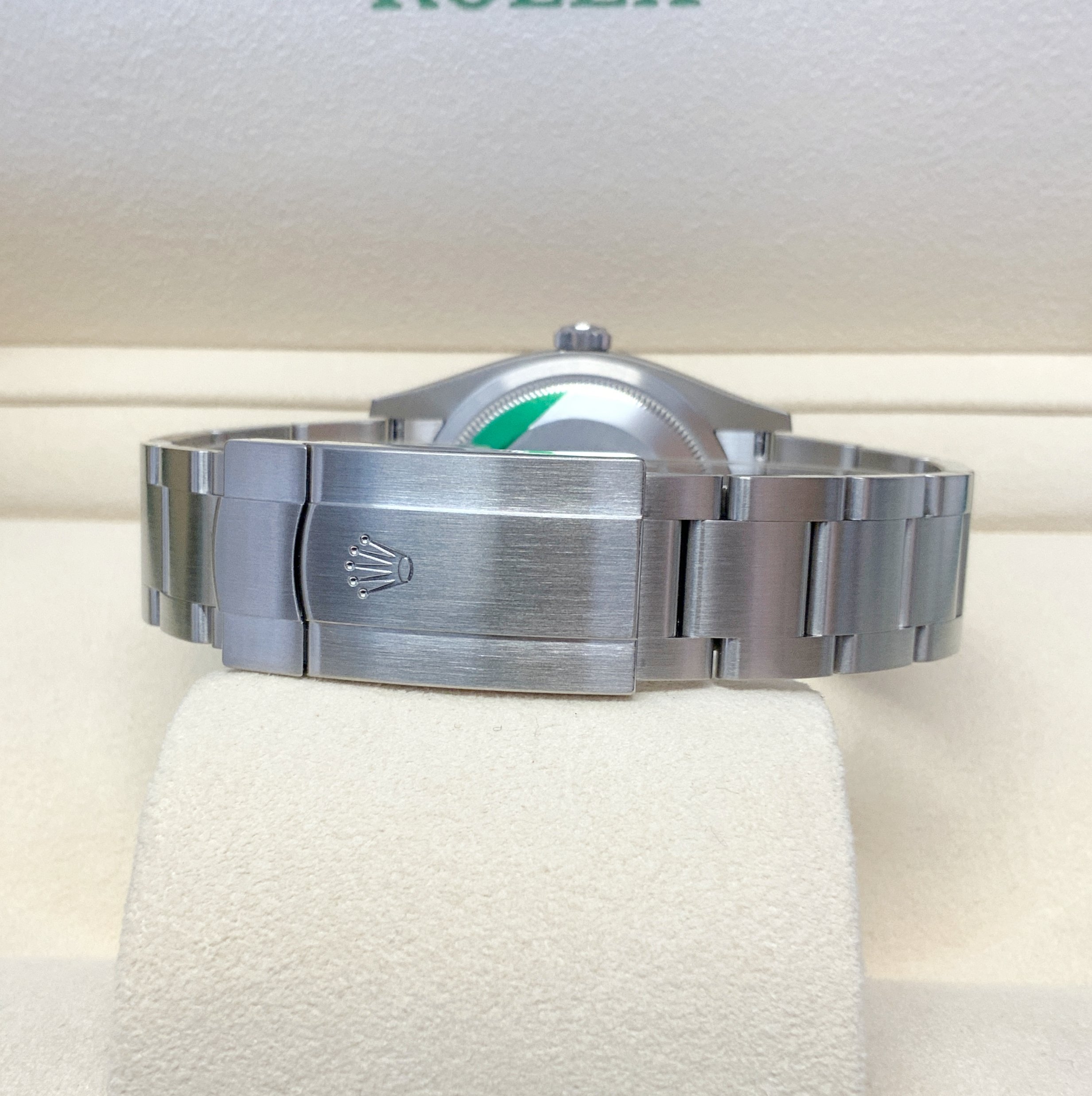 Rolex replica Oyster Perpetual 41 124300 candy pink - immagine 3