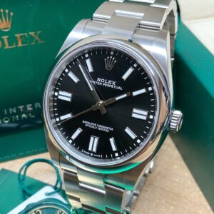 Alternative view of Rolex replica Oyster Perpetual 41 124300 black dial