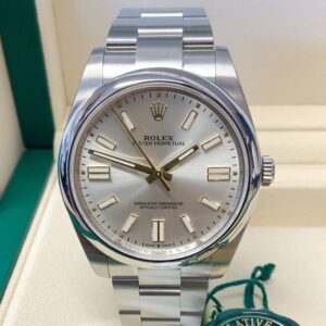 Rolex replica Oyster Perpetual 41 124300 silver