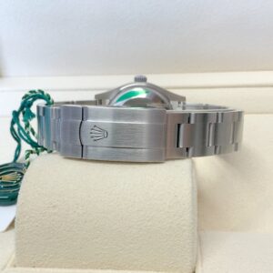 Alternative view of Rolex Replica Oyster Perpetual 36 126000 Green dial