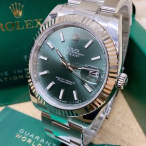 Alternative view of Rolex replica datejust 41mm 126334 mint green dial