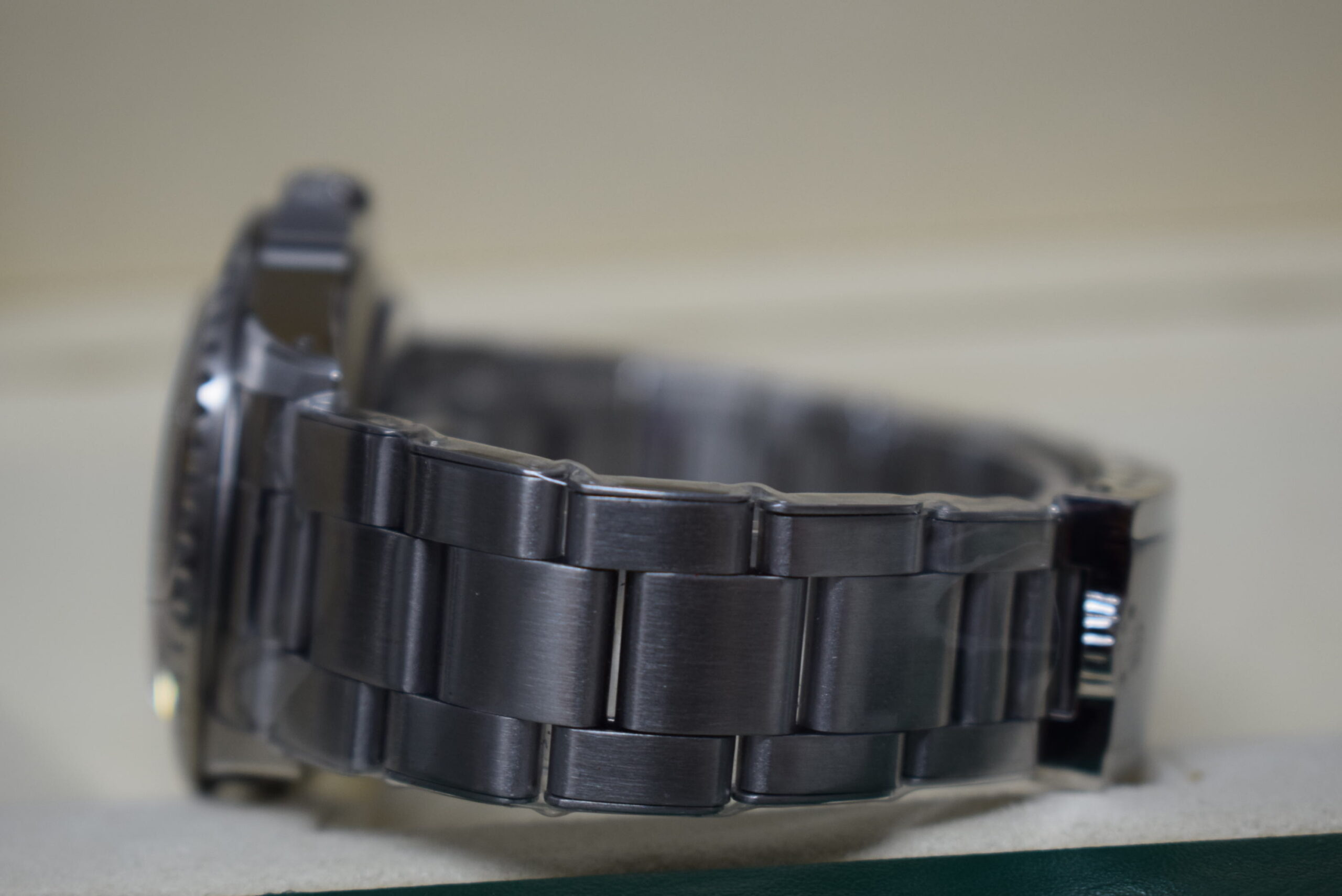 rolex replica GMT master II 1675 vintage oyster pepsi orologio replica - immagine 4