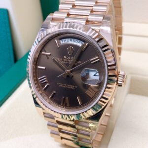 Alternative view of Replica Rolex Day-Date choco 40 228235 Rose Gold