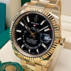 Alternative view of Rolex replica Sky-Dweller 326938 Yellow Gold black dial