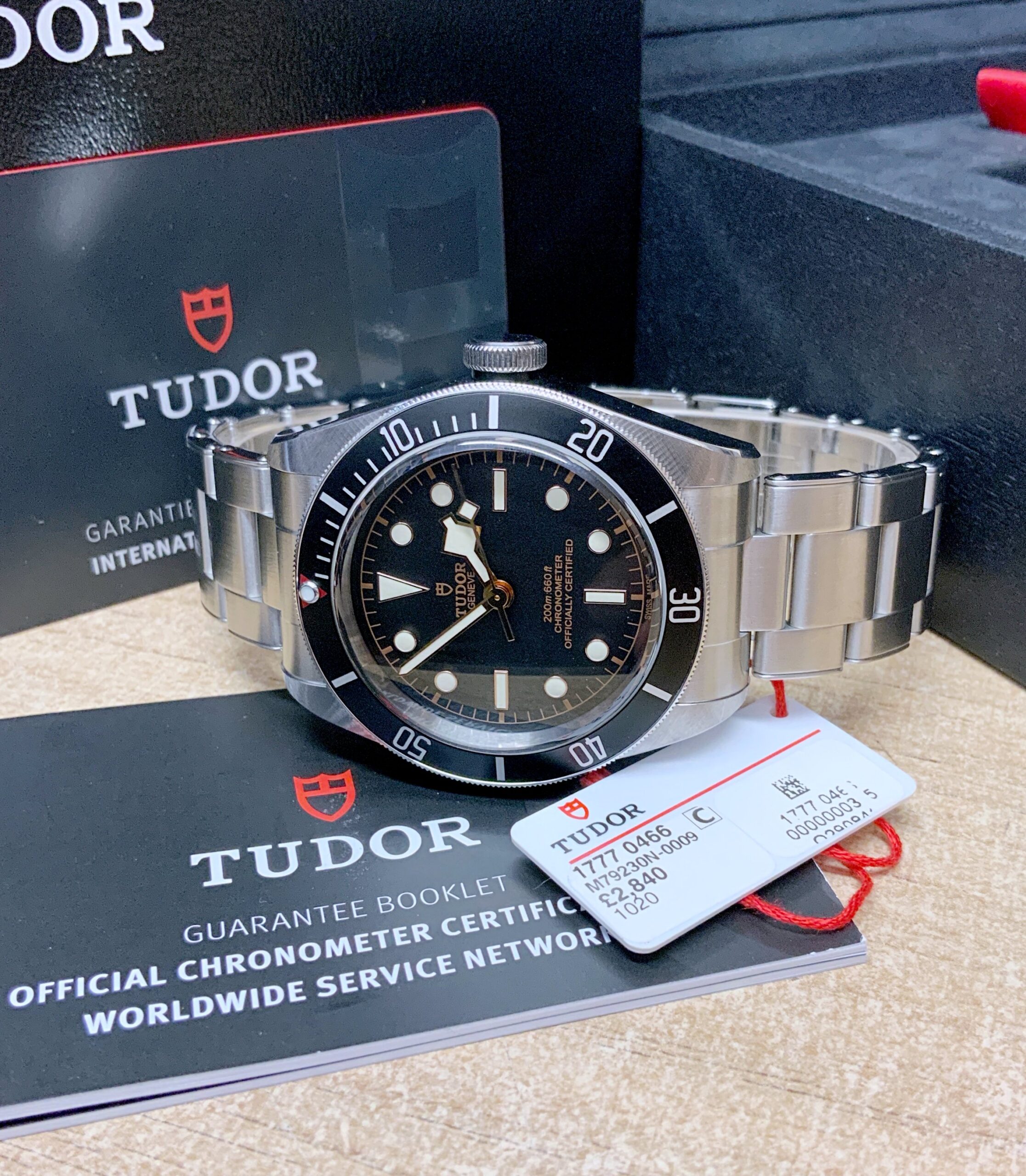Tudor replica Heritage Black Bay 79230N Black Dial - immagine 8