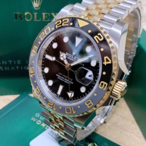Alternative view of Rolex replica GMT Master II 126713GRNR