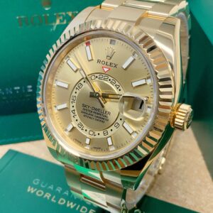 Alternative view of Rolex replica Sky-Dweller 326938 Yellow Gold