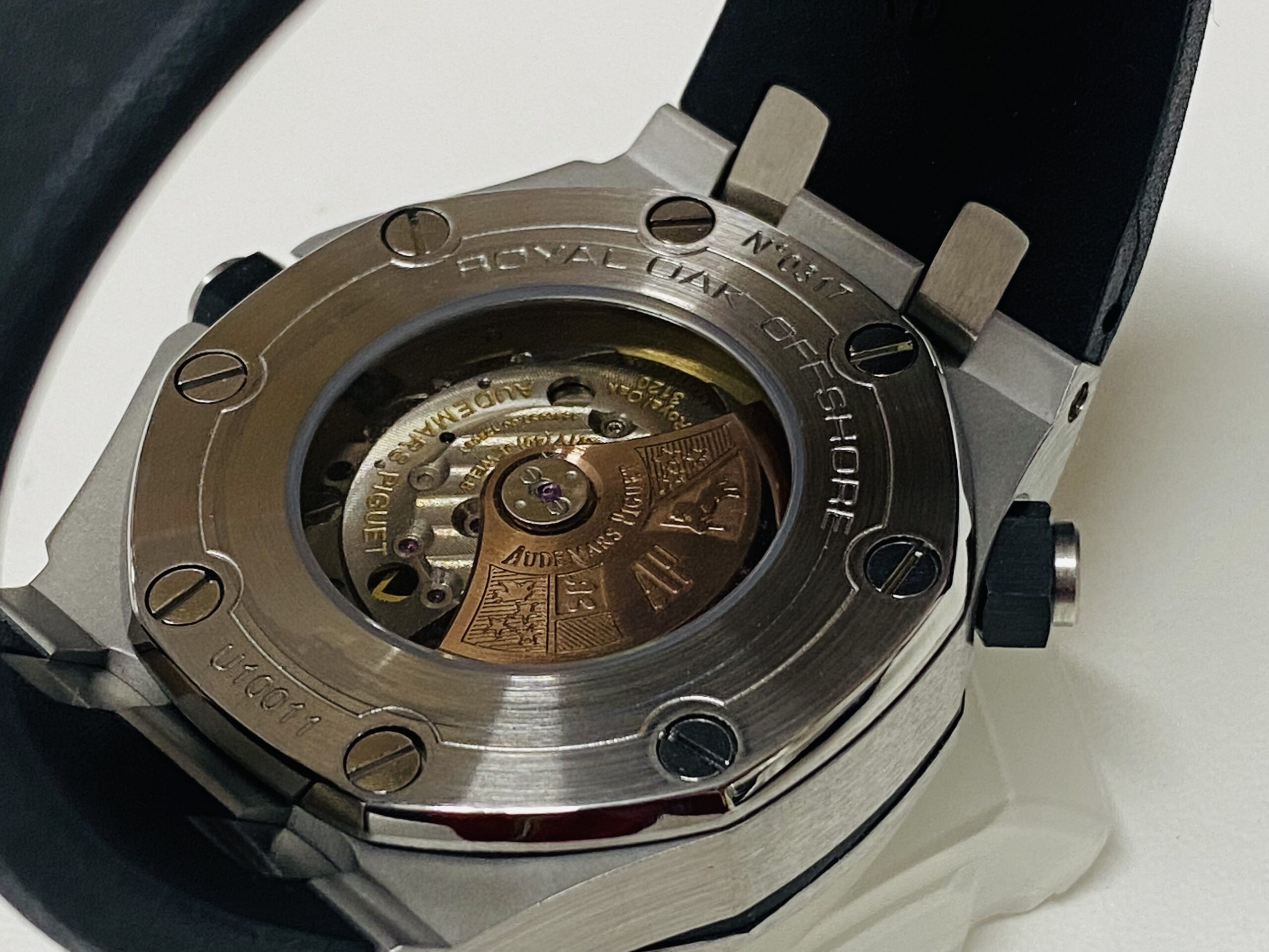 Audemars Piguet replica Royal Oak Offshore Diver 15710ST white dial - immagine 6