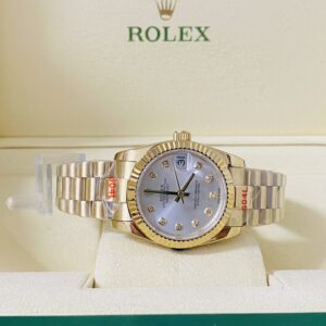 Alternative view of Rolex replica lady Datejust 31mm yellow gold silver dial