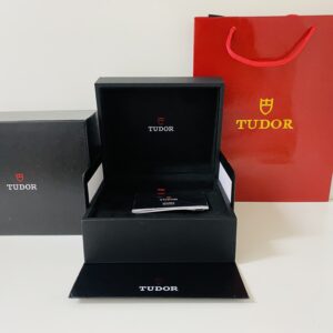 Tudor replica scatola box full set