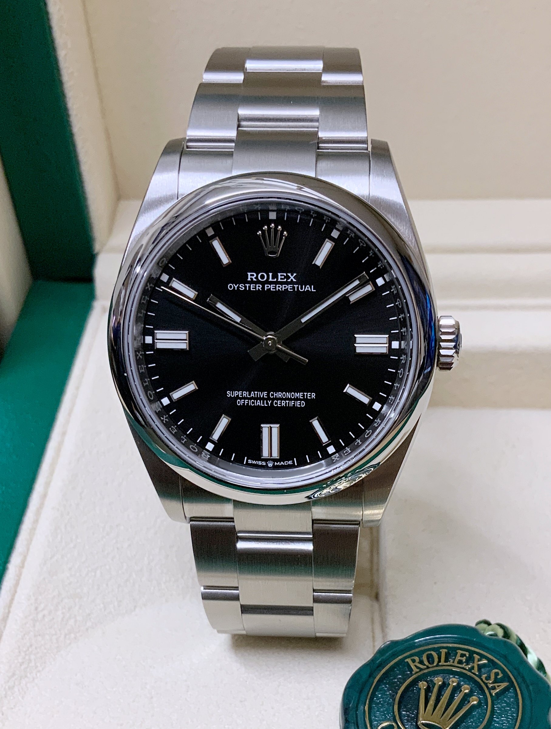 Rolex replica Oyster Perpetual 36 126000 Black Dial