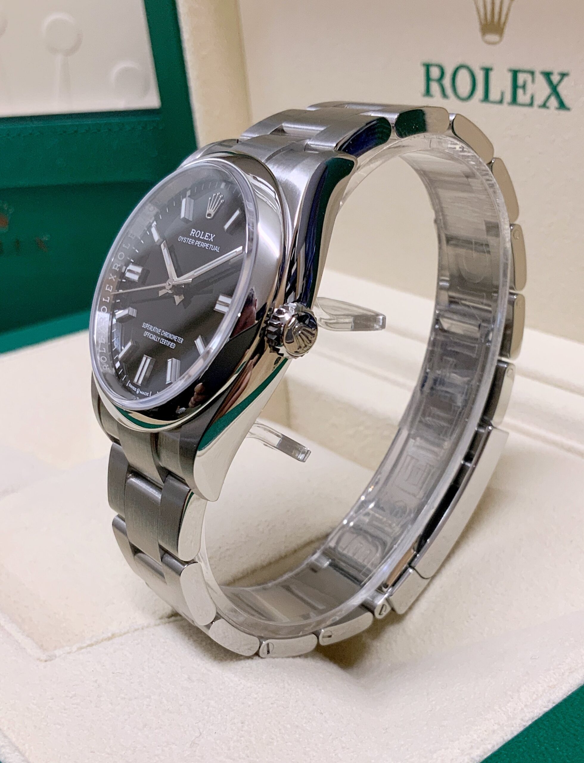 Rolex replica Oyster Perpetual 36 126000 Black Dial - immagine 2