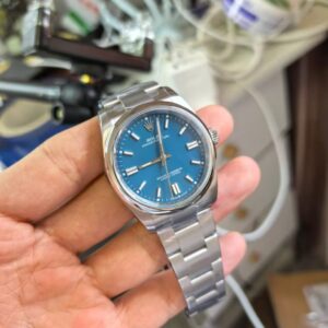 Rolex Replica Oyster Perpetual 36mm 126000 med blue dial