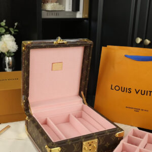 Louis Vuitton replica cofanetto gioielli M10174