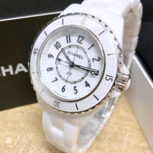 Alternative view of Chanel replica J12 H5698 medium size White Ceramic